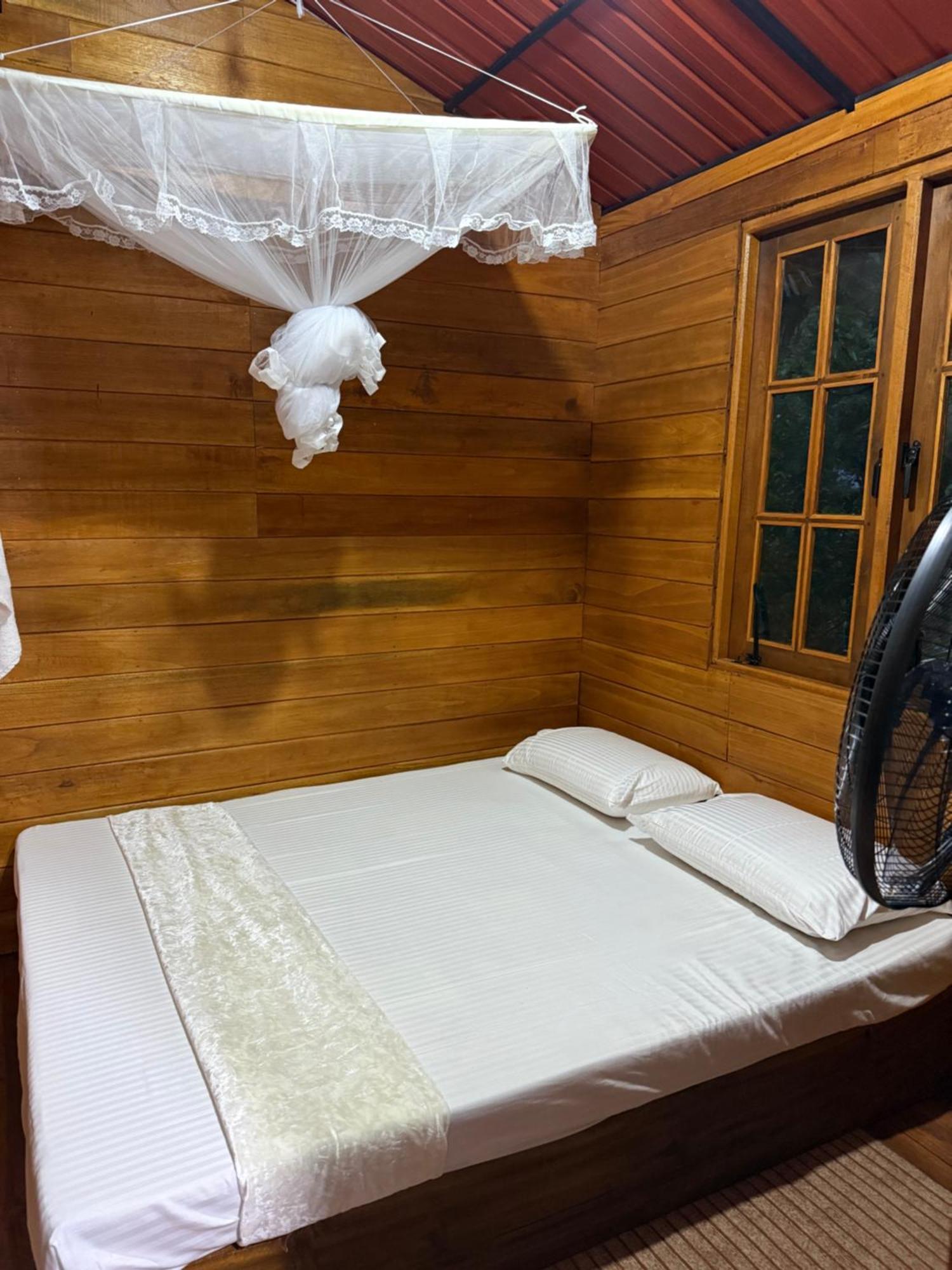 Ella Jungle Inn Homestay And Tree House Exterior photo